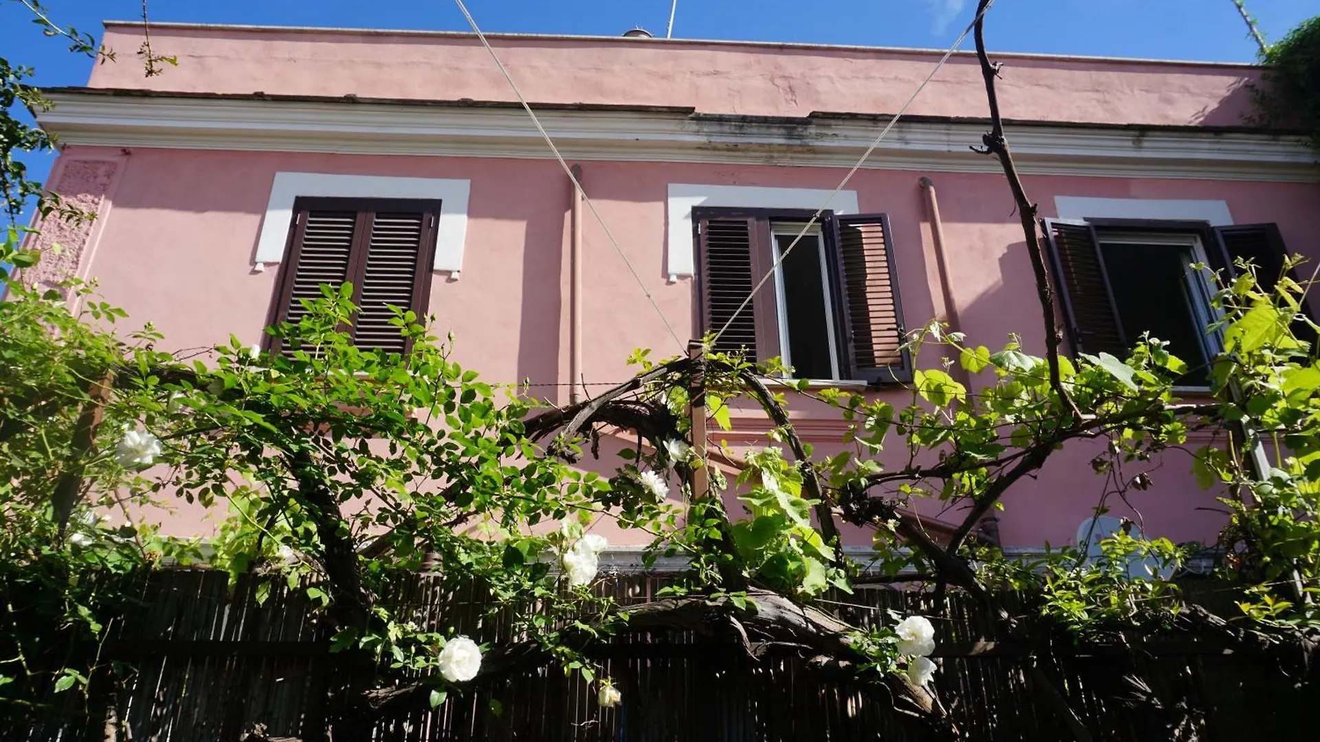 Terrazza Quintili - A Un Passo Dal Centro Di Roma Villa 0*, Rome Italy